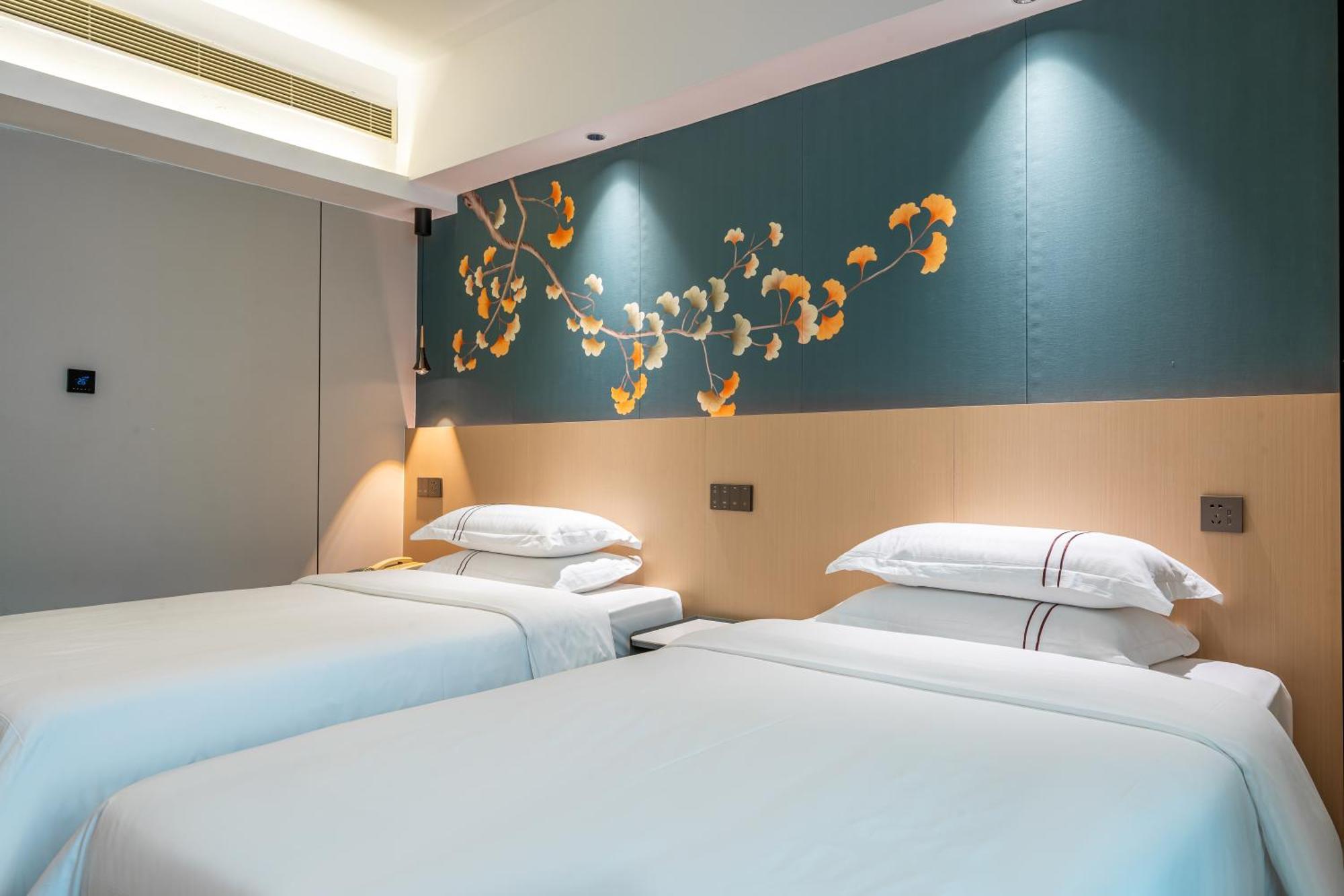 Waifiden Hotel -Former Tokai Hotel - Xiaobei Metro Station - During The Canton Fair, There Will Be Shuttle Buses For Transportation Back And Forth Exterior photo